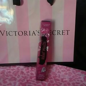 NEW! VS Velvet Matte Lip Stain in Magnetic